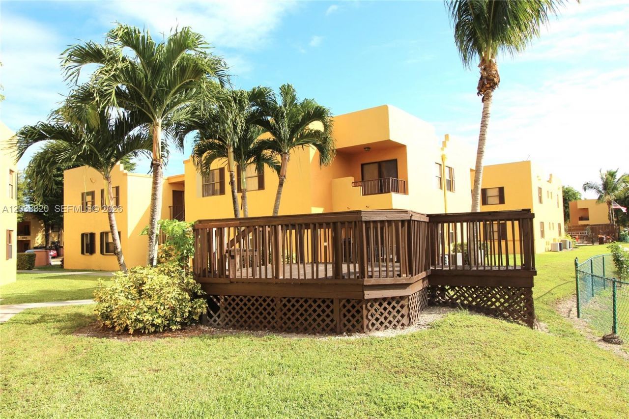 650 NW 114th Ave, Unit 202, Sweetwater, FL 33172 Photo