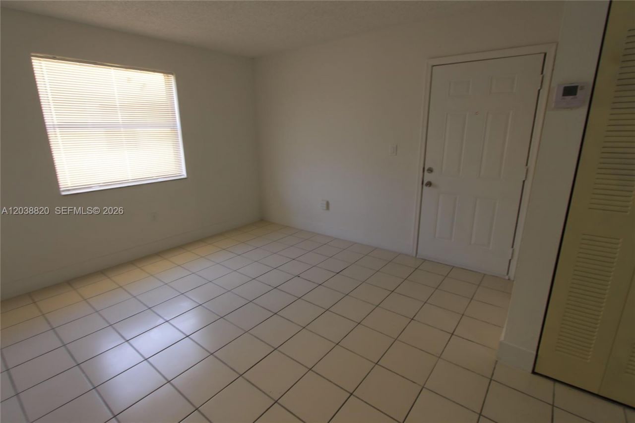 650 NW 114th Ave, Unit 202, Sweetwater, FL 33172 Photo
