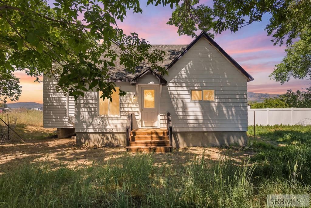 1538 E Jensen Road, McCammon, ID 83250 Main Photo