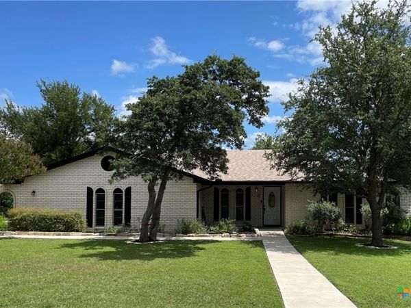 17 Oakmont Circle, Belton, TX 76513