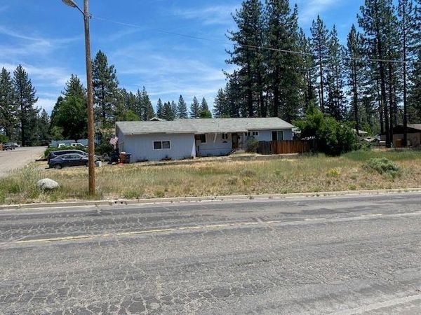 181 W Magnolia Avenue, Portola, CA 00000