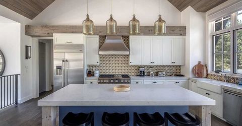 8071 Villandry Drive, Truckee, CA 96161 Photo