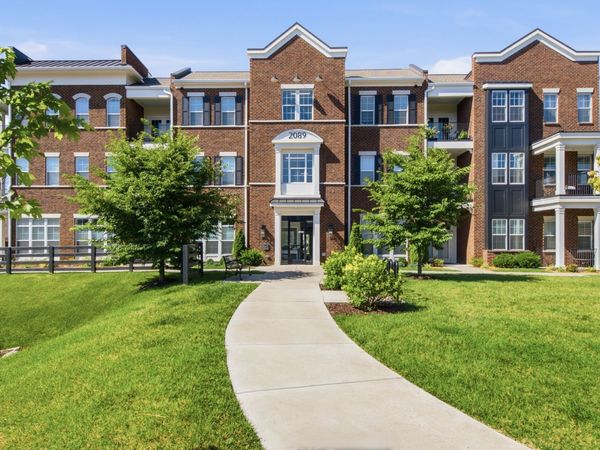 2089 Branford Pl, Unit 204, Thompsons Station, TN 37179