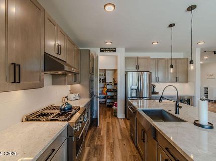 1882 Hogan Peak Street, Carson City, NV 89701 Photo