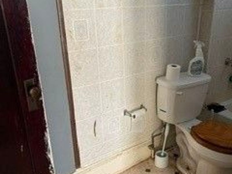 1724 Hartshorn Road, East Cleveland, OH 44112 Photo 4