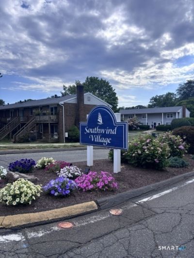 14 Carriage North, Unit 14, Milford, CT 06460 Main Photo