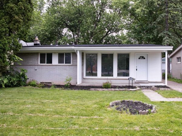 19278 Berg Road, Detroit, MI 48219