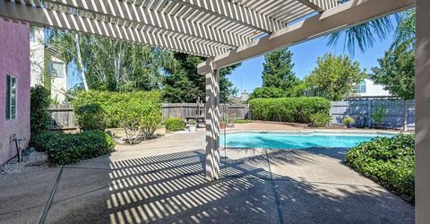 8829 Wetherly Ct, Elk Grove, CA 95624 Photo