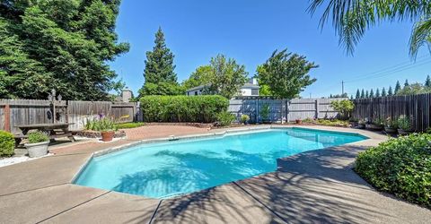 8829 Wetherly Ct, Elk Grove, CA 95624 Photo