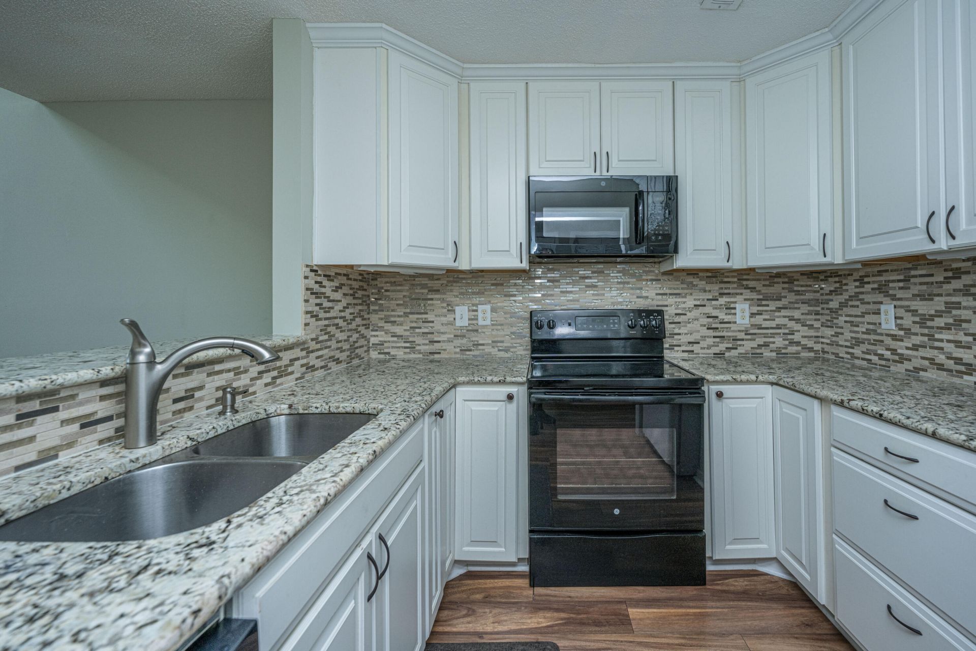 243 Lands End Drive Photo 12