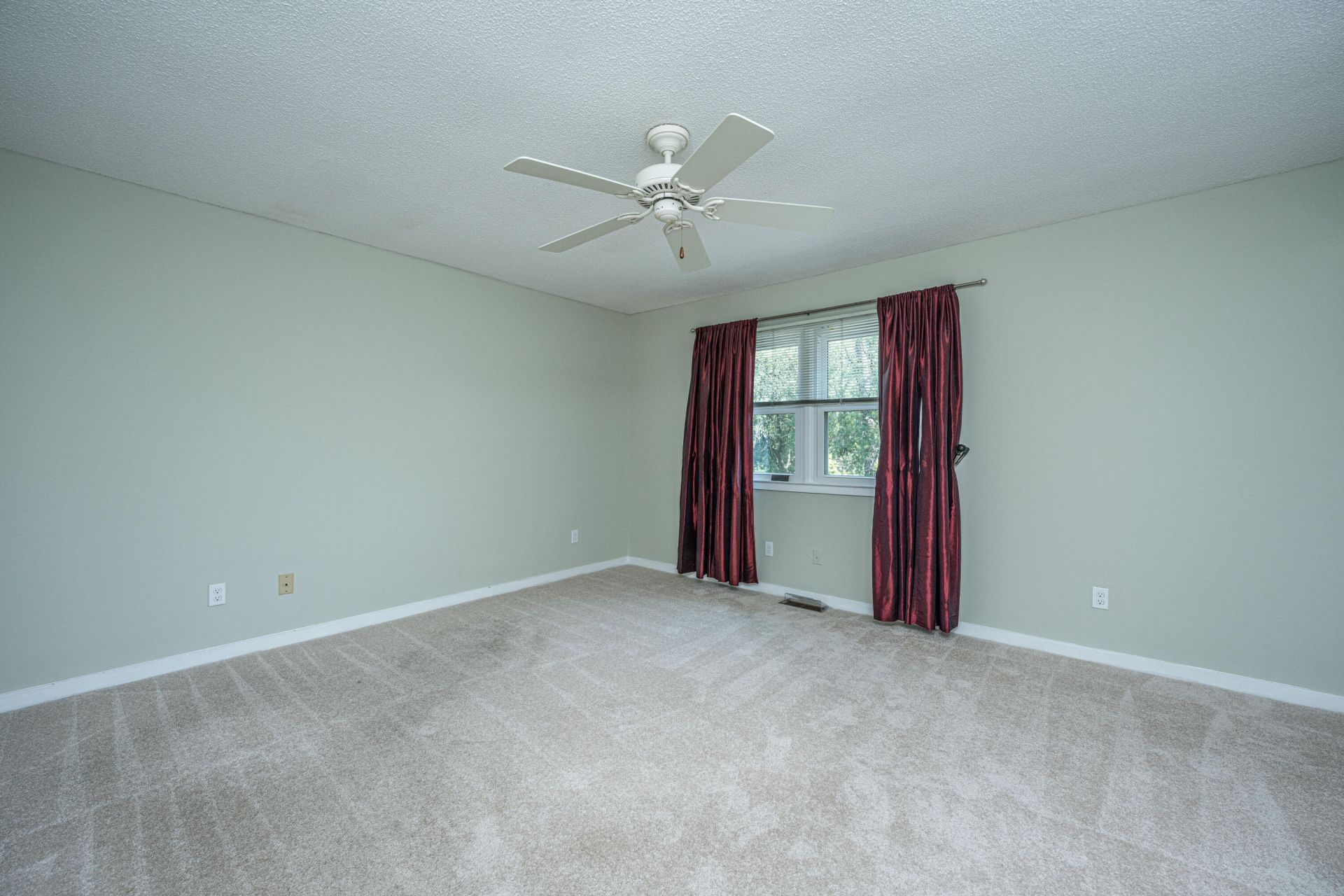 243 Lands End Drive Photo 22