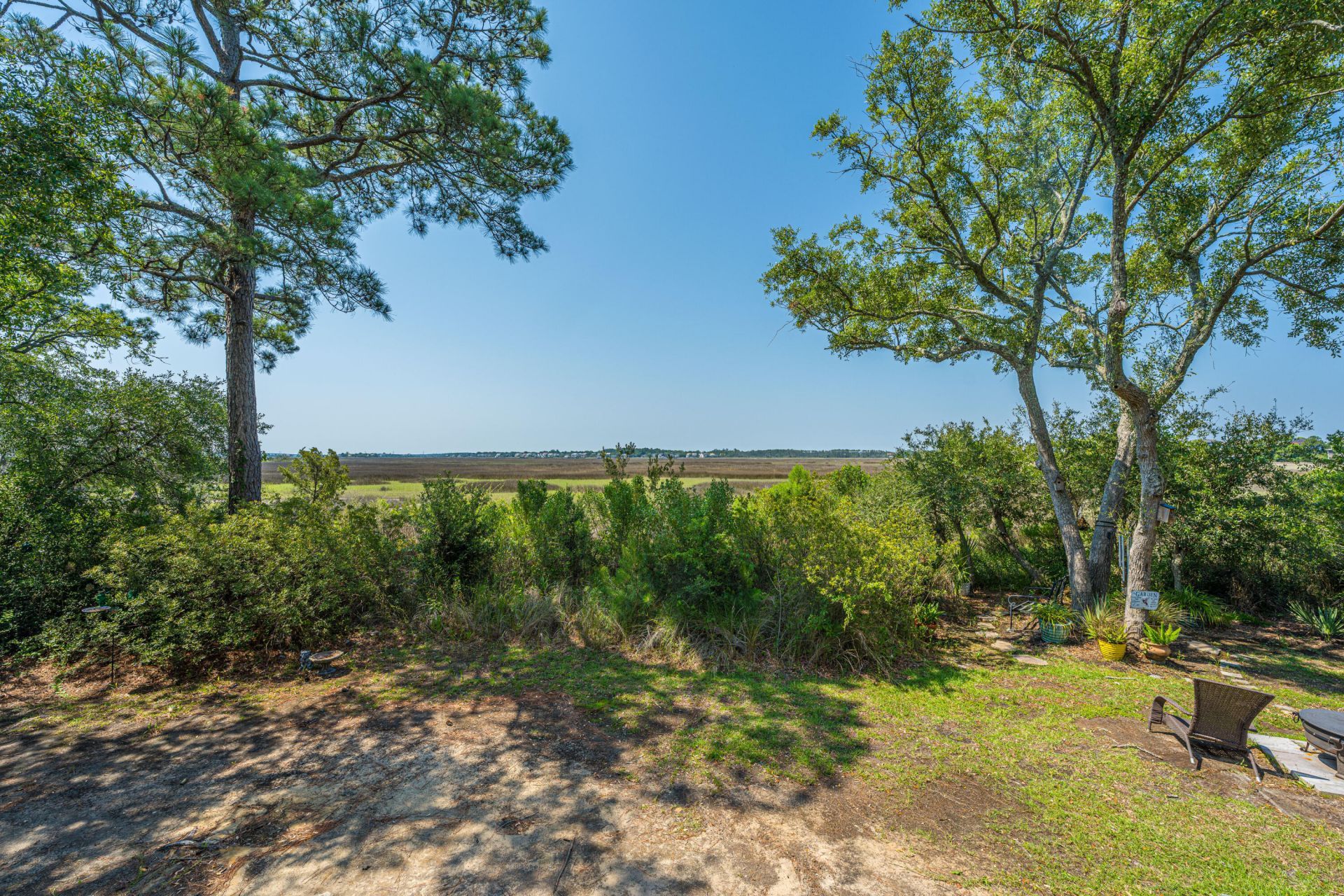 243 Lands End Drive Photo 32