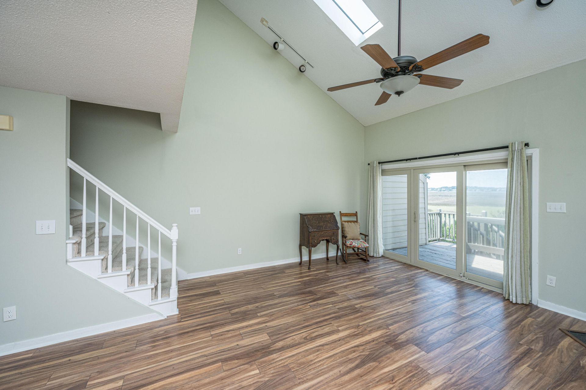 243 Lands End Drive Photo 5
