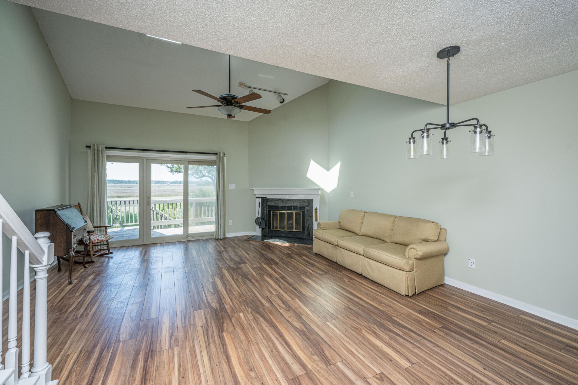 243 Lands End Drive Photo 7