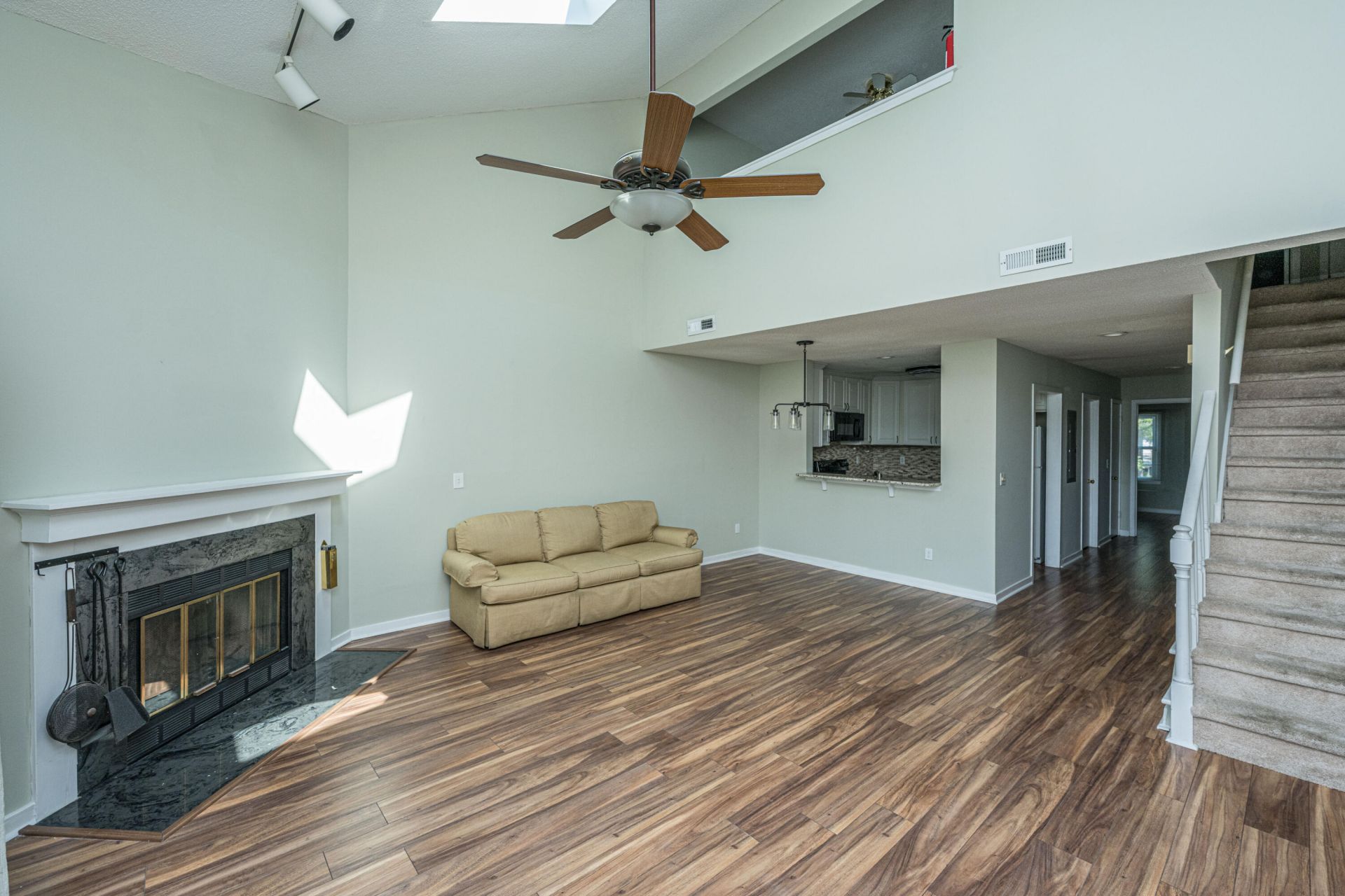 243 Lands End Drive Photo 9