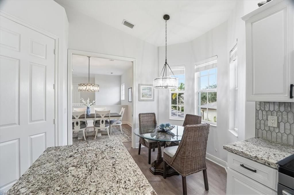 7842 Hawthorne Dr, Unit 1703, Naples, FL 34113 Photo