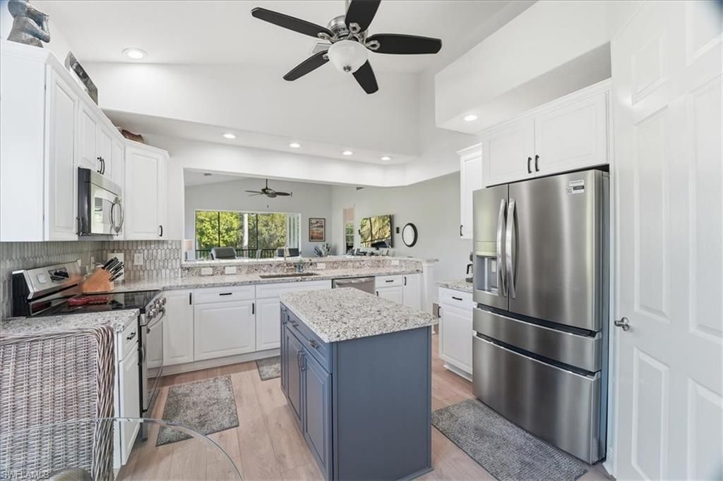 7842 Hawthorne Dr, Unit 1703, Naples, FL 34113 Photo