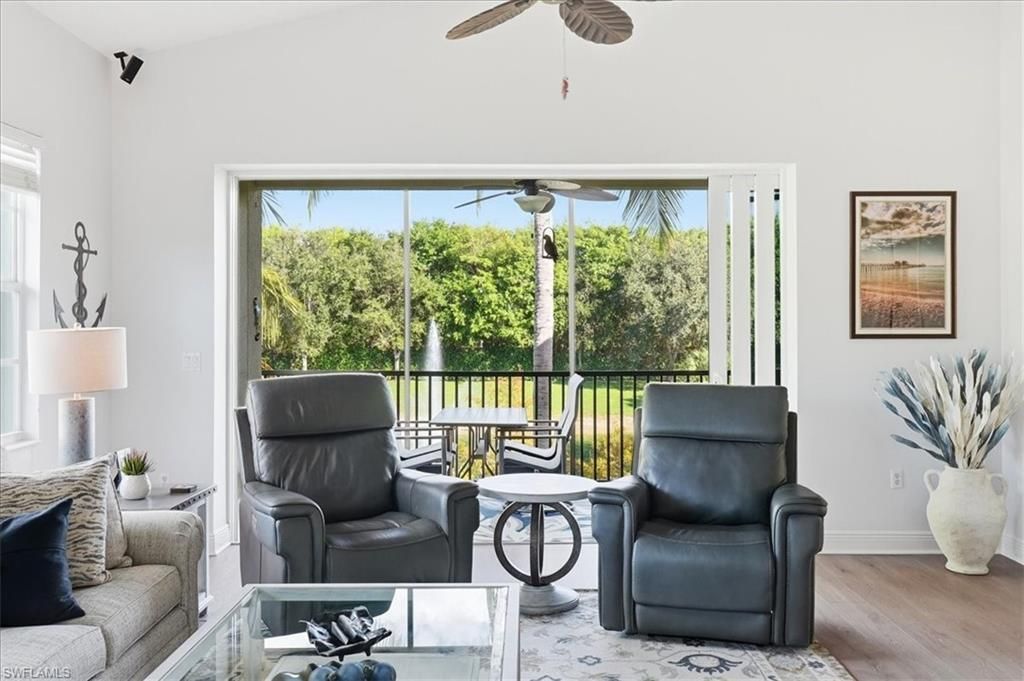 7842 Hawthorne Dr, Unit 1703, Naples, FL 34113 Photo