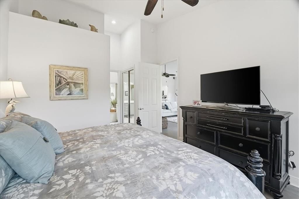7842 Hawthorne Dr, Unit 1703, Naples, FL 34113 Photo