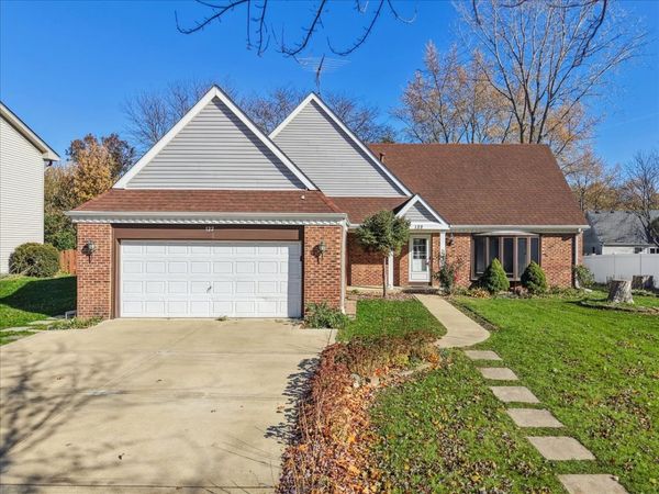 122 Encina Drive , Naperville, IL 60540