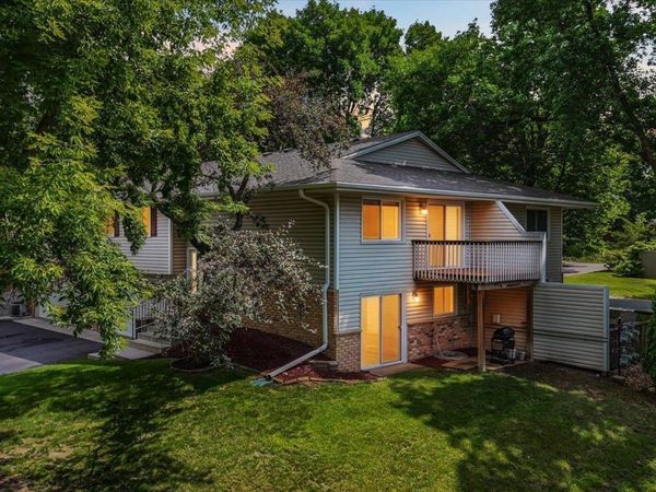 1262 Timbershore Lane, Eagan, MN 55123