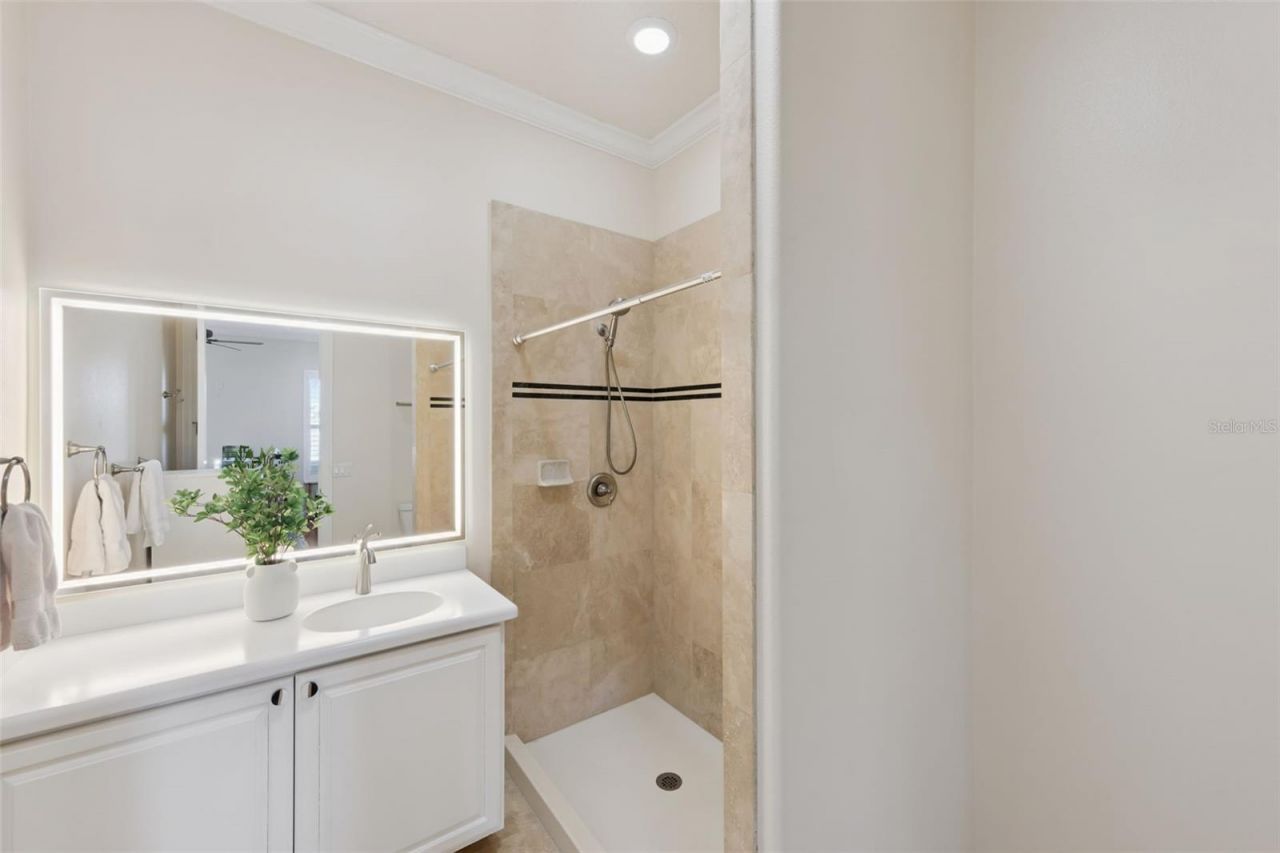 12128 Lakeshore Drive, Clermont, FL 34711 Photo