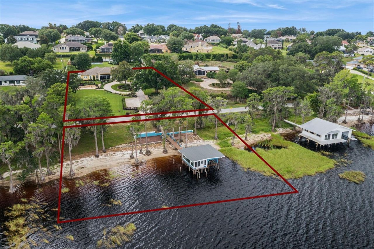 12128 Lakeshore Drive, Clermont, FL 34711 Photo