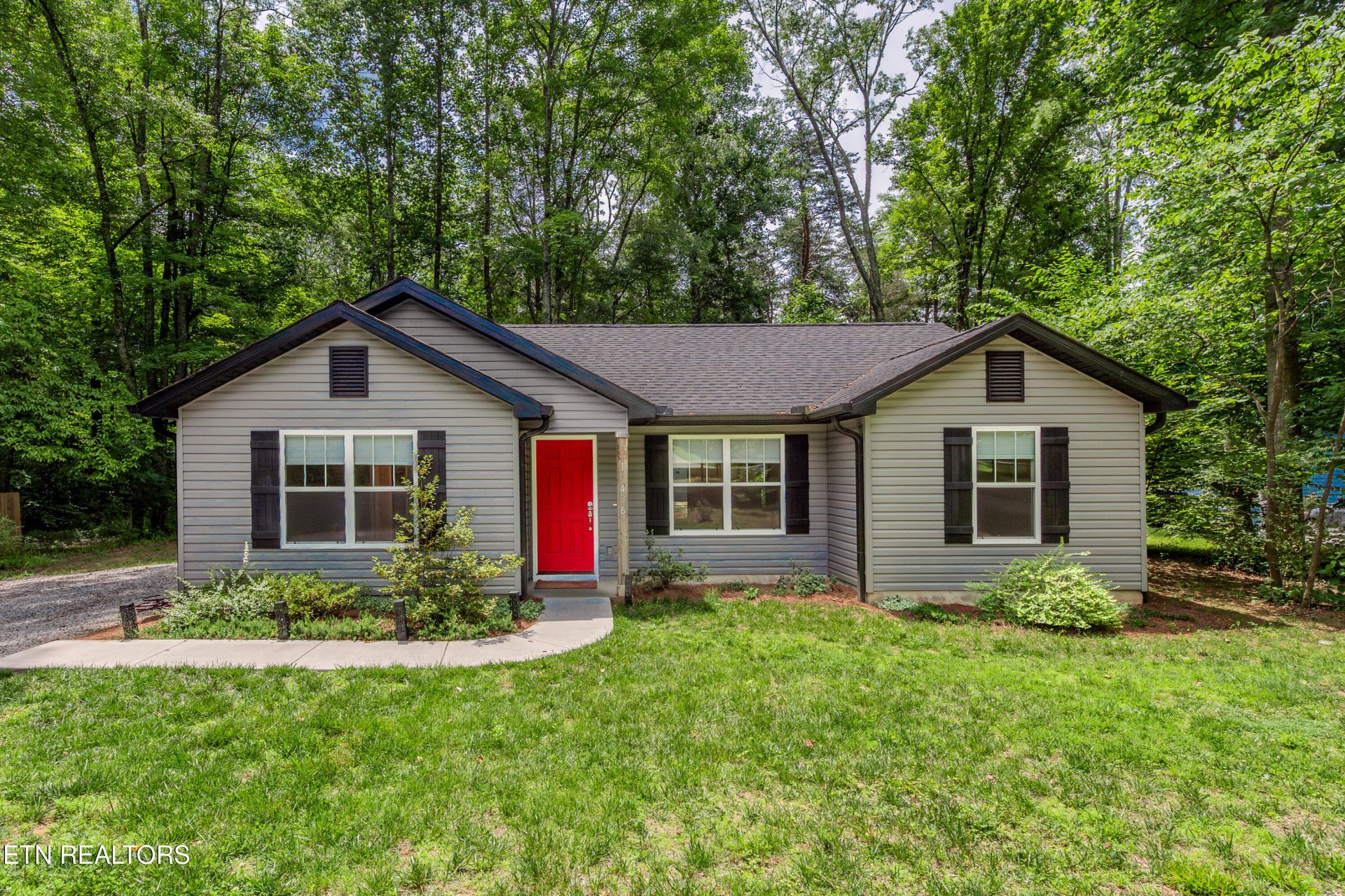 10426 Rather Rd, Knoxville, TN 37931 Main Photo