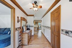 343 Pinewood Drive photo 4