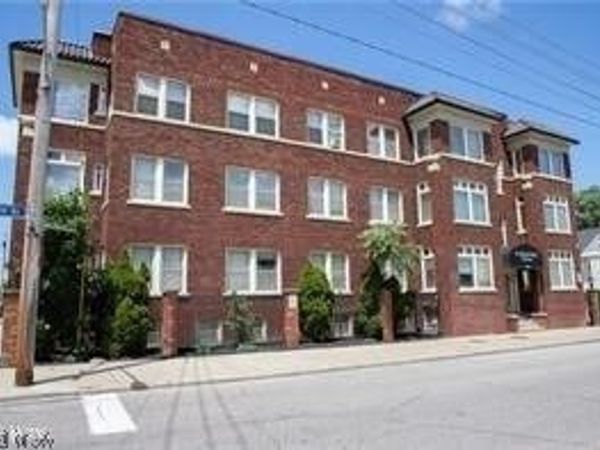 11433 Ashbury Avenue , Unit 12, Cleveland, OH 44106
