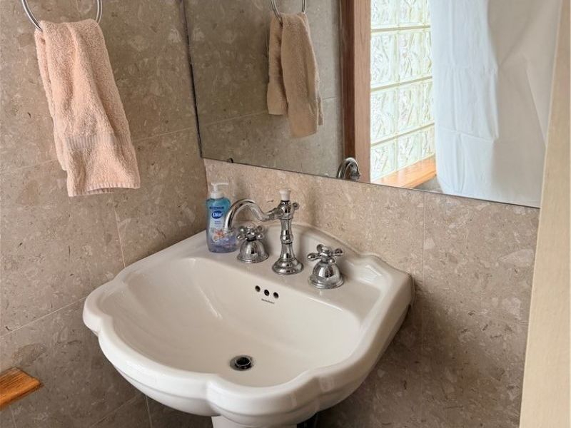 11433 Ashbury Avenue, Unit 12, Cleveland, OH 44106 Photo 23