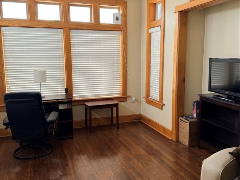 11433 Ashbury Avenue, Unit 12, Cleveland, OH 44106 Photo 6
