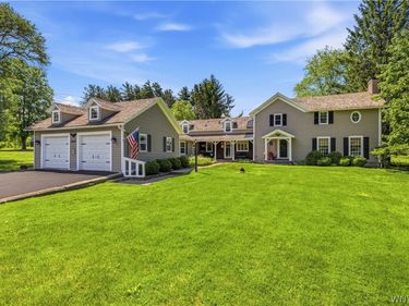 8545 Falls Road, West Falls, NY 14170