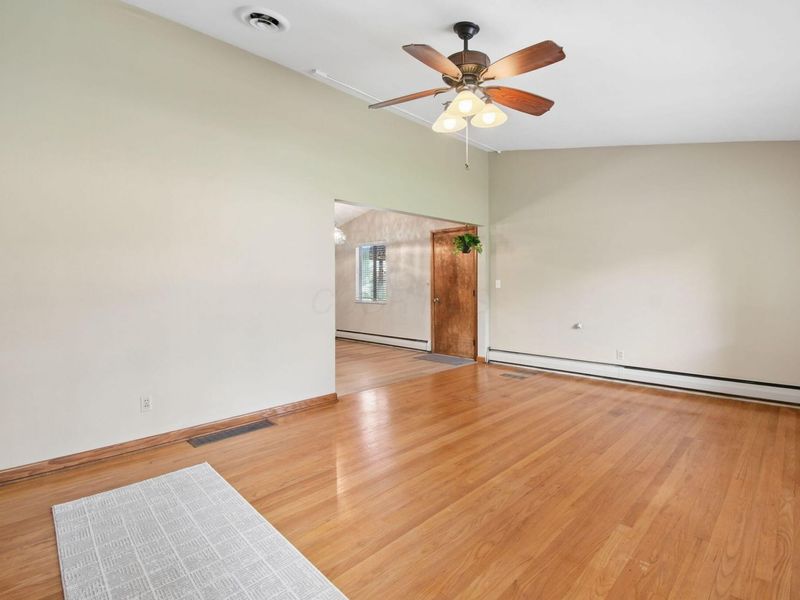 153 Swainford Drive, Heath, OH 43056 Photo 6