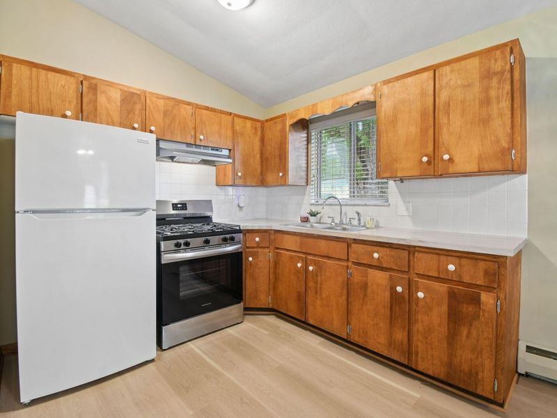 153 Swainford Drive, Heath, OH 43056 Photo 8
