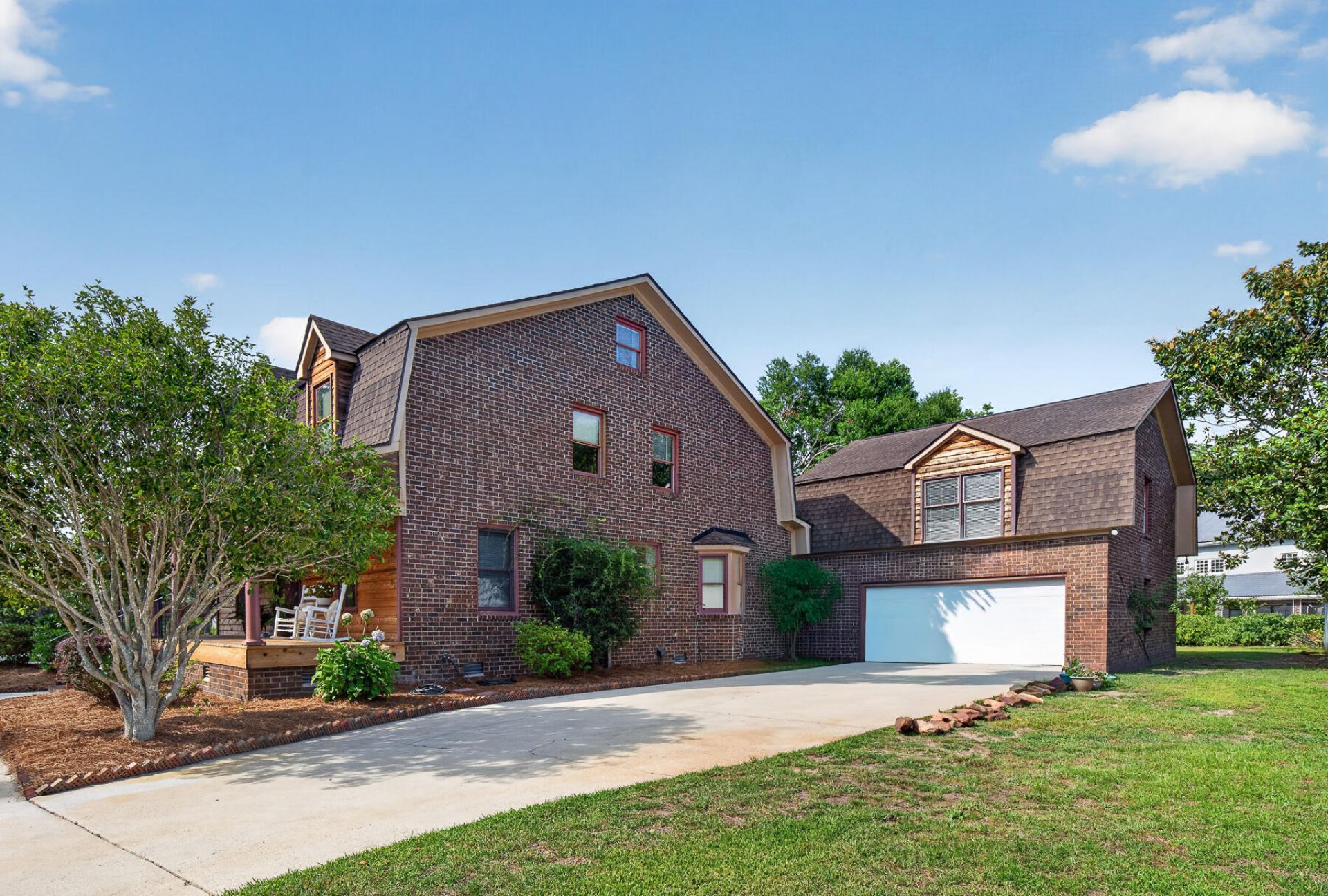 800 Milldenhall Road Photo 4