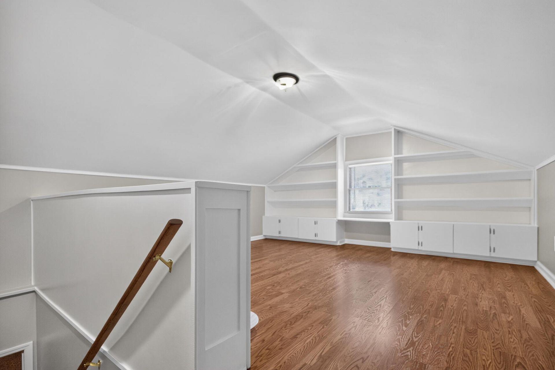 800 Milldenhall Road Photo 42