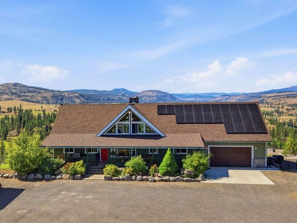 41031 Pineridge Dr, Davenport, WA 99122
