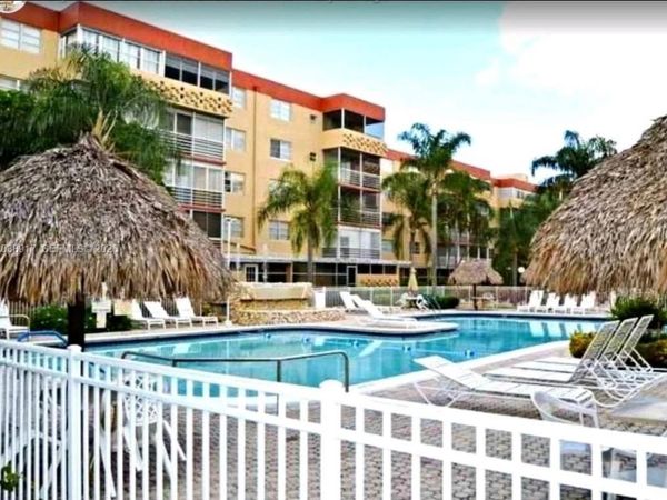 404 NW 68th Ave , Unit 304, Plantation, FL 33317