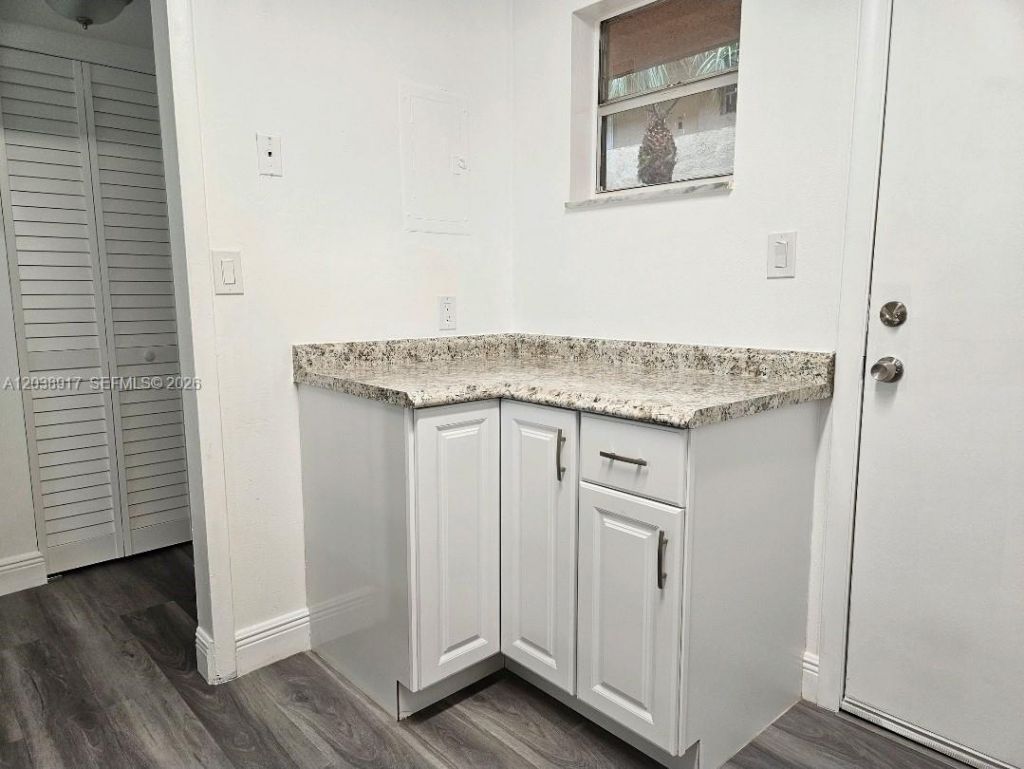 404 NW 68th Ave, Unit 304, Plantation, FL 33317 Photo