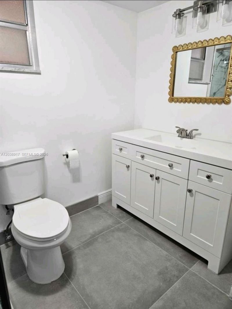 404 NW 68th Ave, Unit 304, Plantation, FL 33317 Photo
