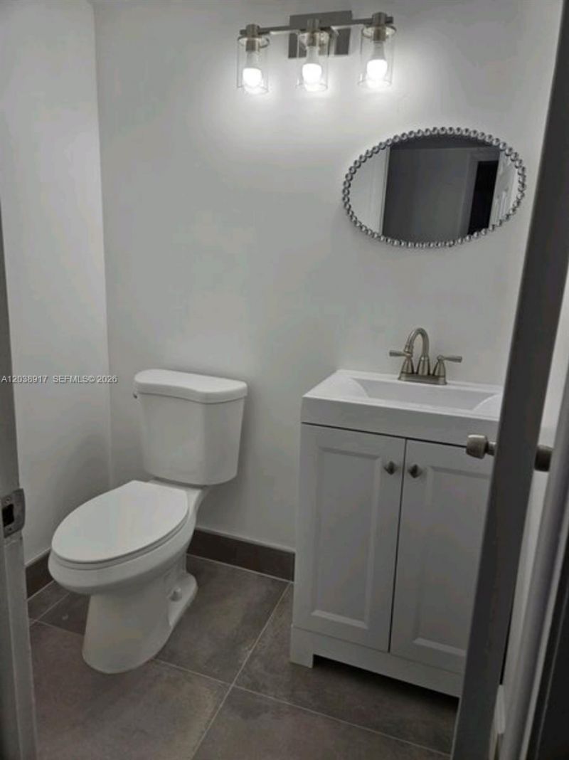 404 NW 68th Ave, Unit 304, Plantation, FL 33317 Photo