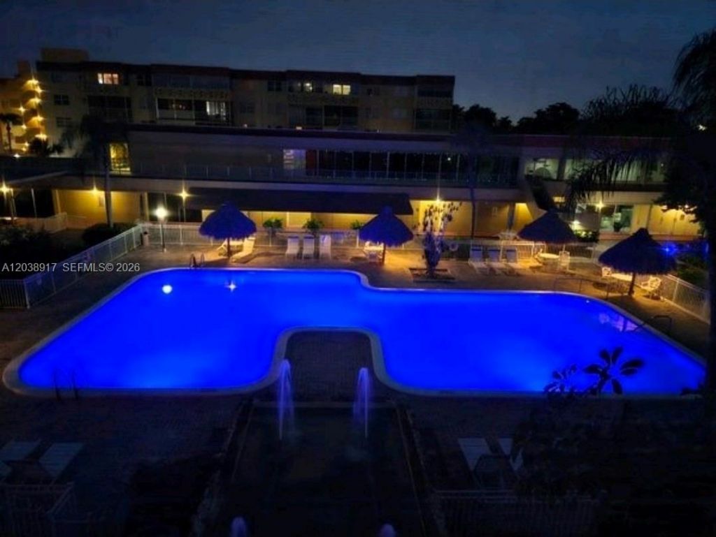 404 NW 68th Ave, Unit 304, Plantation, FL 33317 Photo