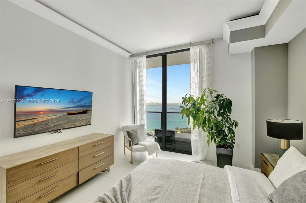 501 NE 31st St , Unit PH4302, Miami, FL 33137 Photo