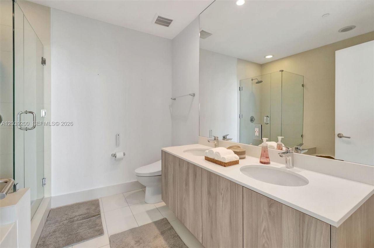 501 NE 31st St , Unit PH4302, Miami, FL 33137 Photo