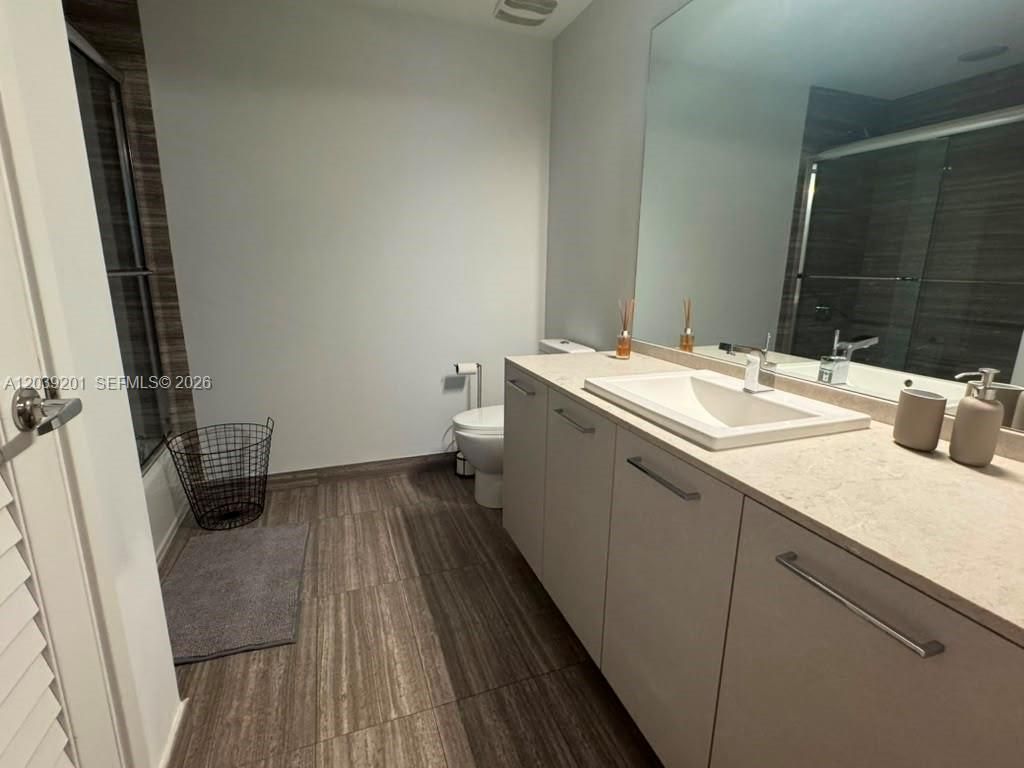 1010 Brickell Ave, Unit 1807, Miami, FL 33131 Photo