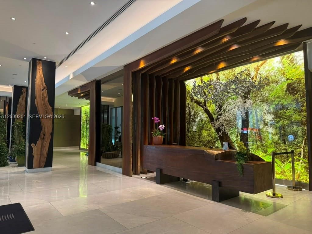 1010 Brickell Ave, Unit 1807, Miami, FL 33131 Photo