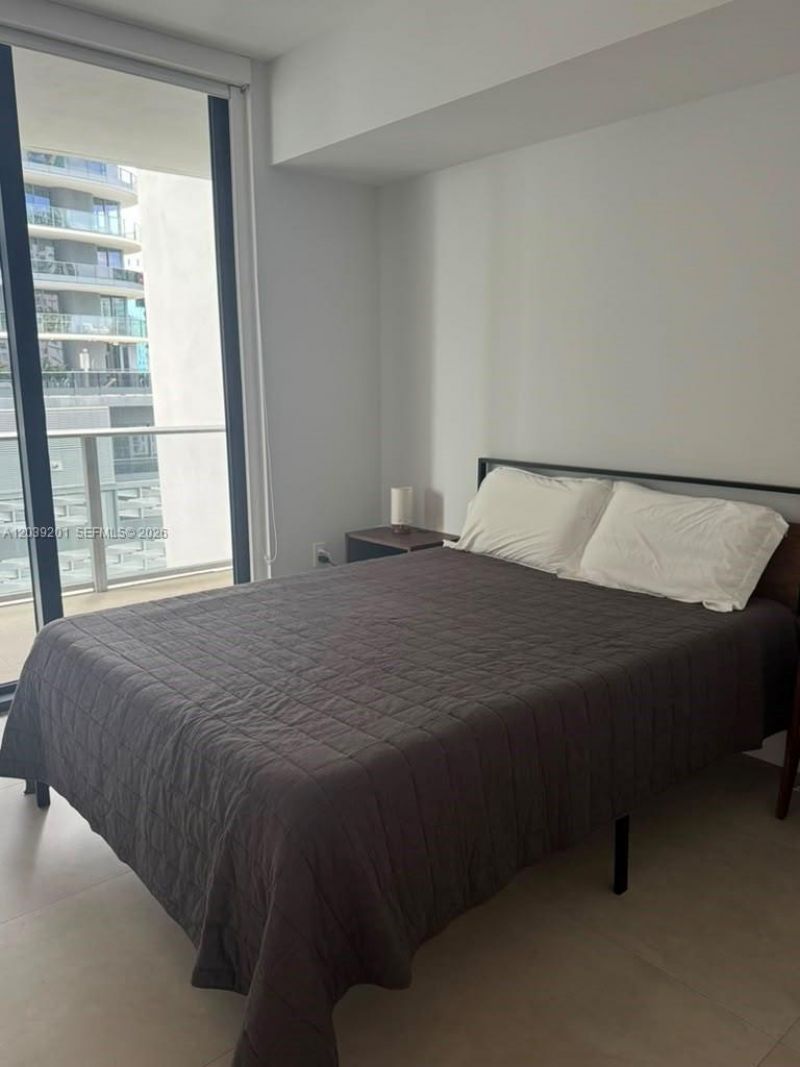 1010 Brickell Ave, Unit 1807, Miami, FL 33131 Photo