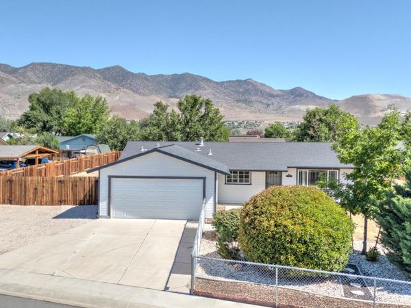 196 Gordon Lane, Dayton, NV 89403