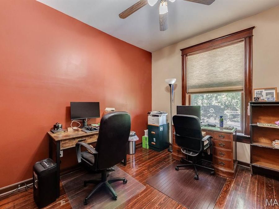Property Image 28